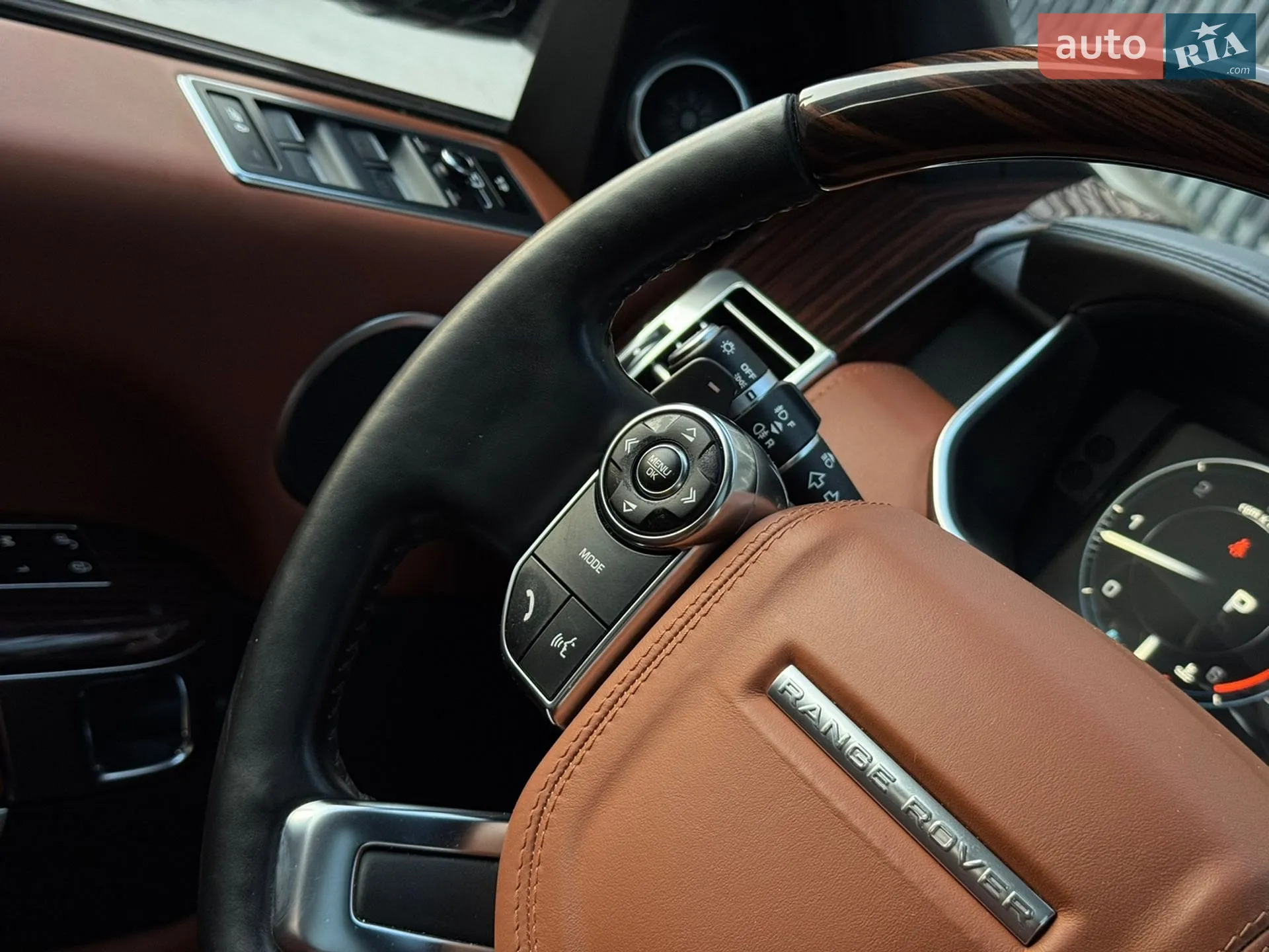 2013 Land Rover Range Rover - мініатюра 111
