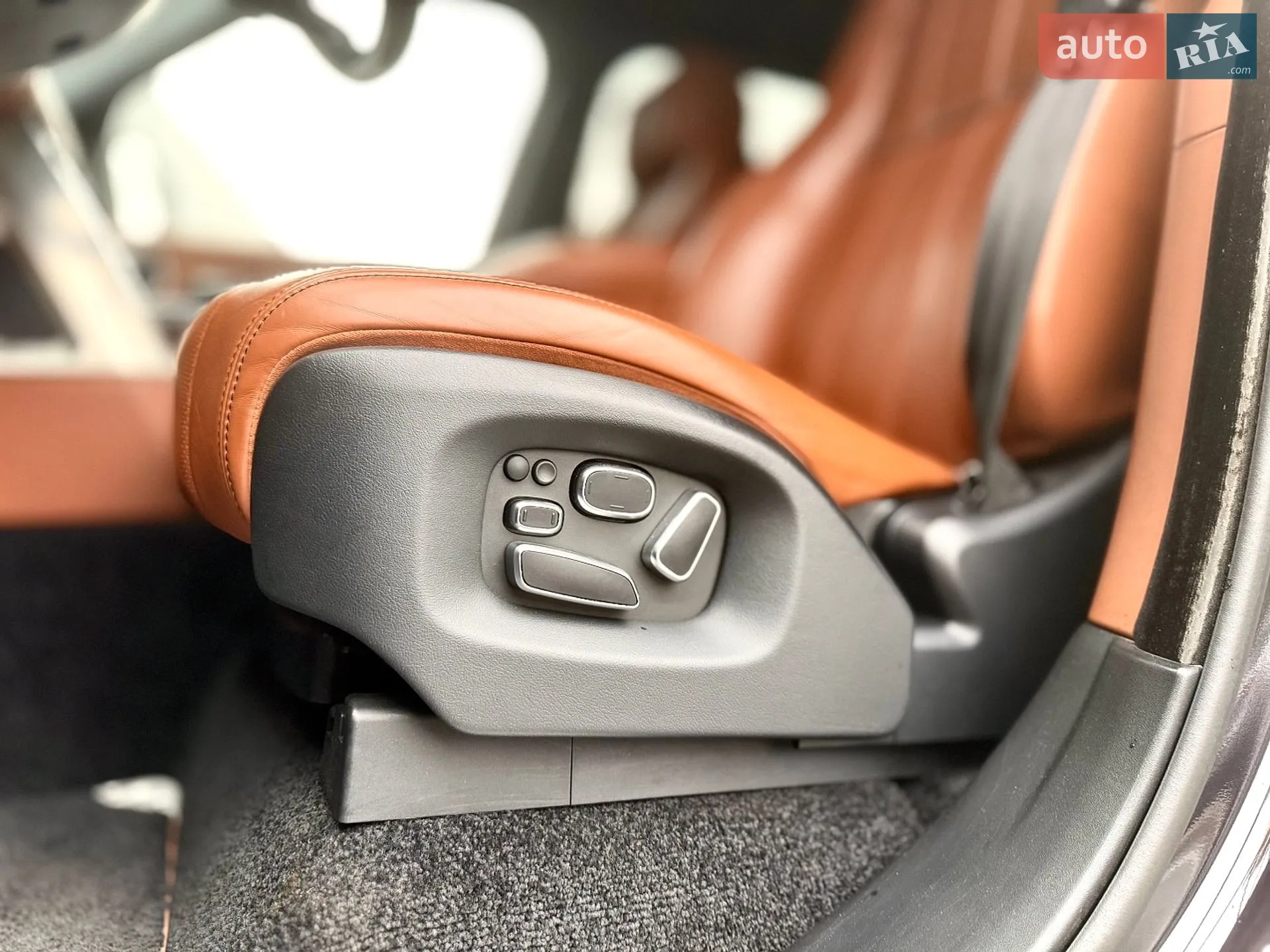 2013 Land Rover Range Rover - мініатюра 148