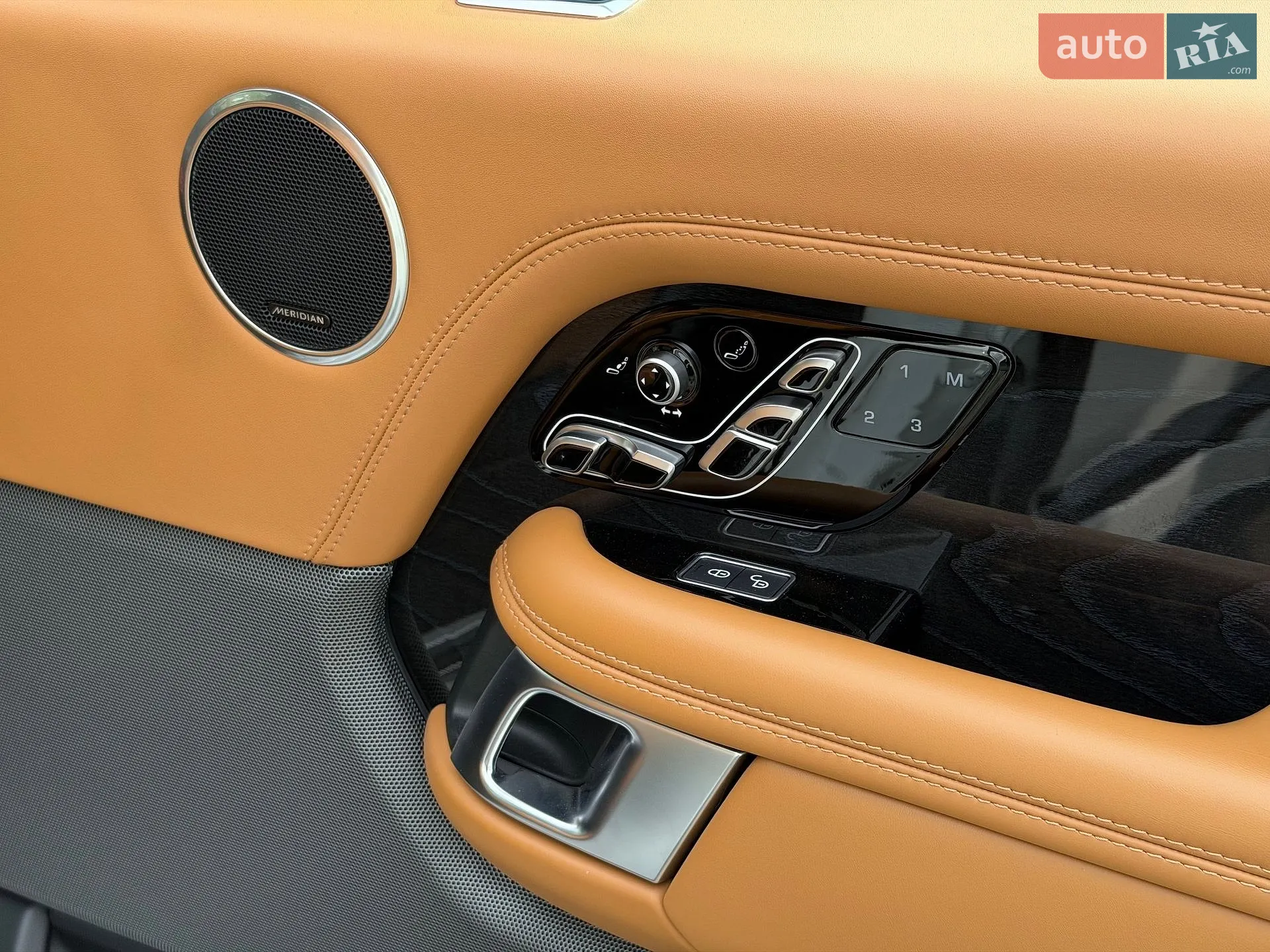 2018 Land Rover Range Rover - мініатюра 42