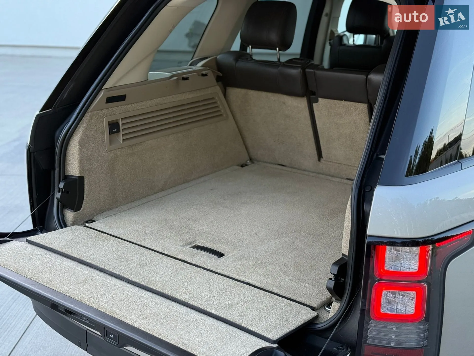 2013 Land Rover Range Rover - мініатюра 26