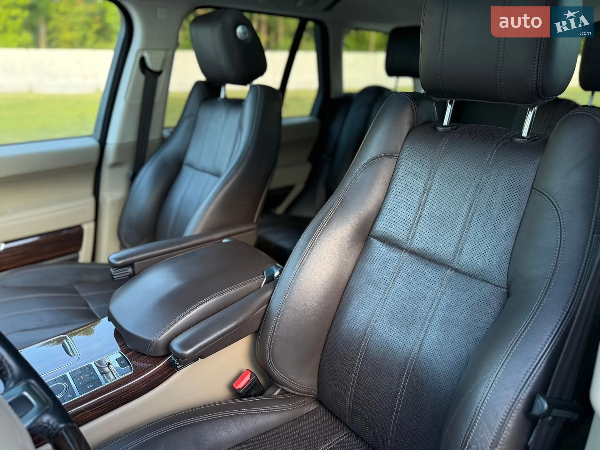 2013 Land Rover Range Rover - мініатюра 35