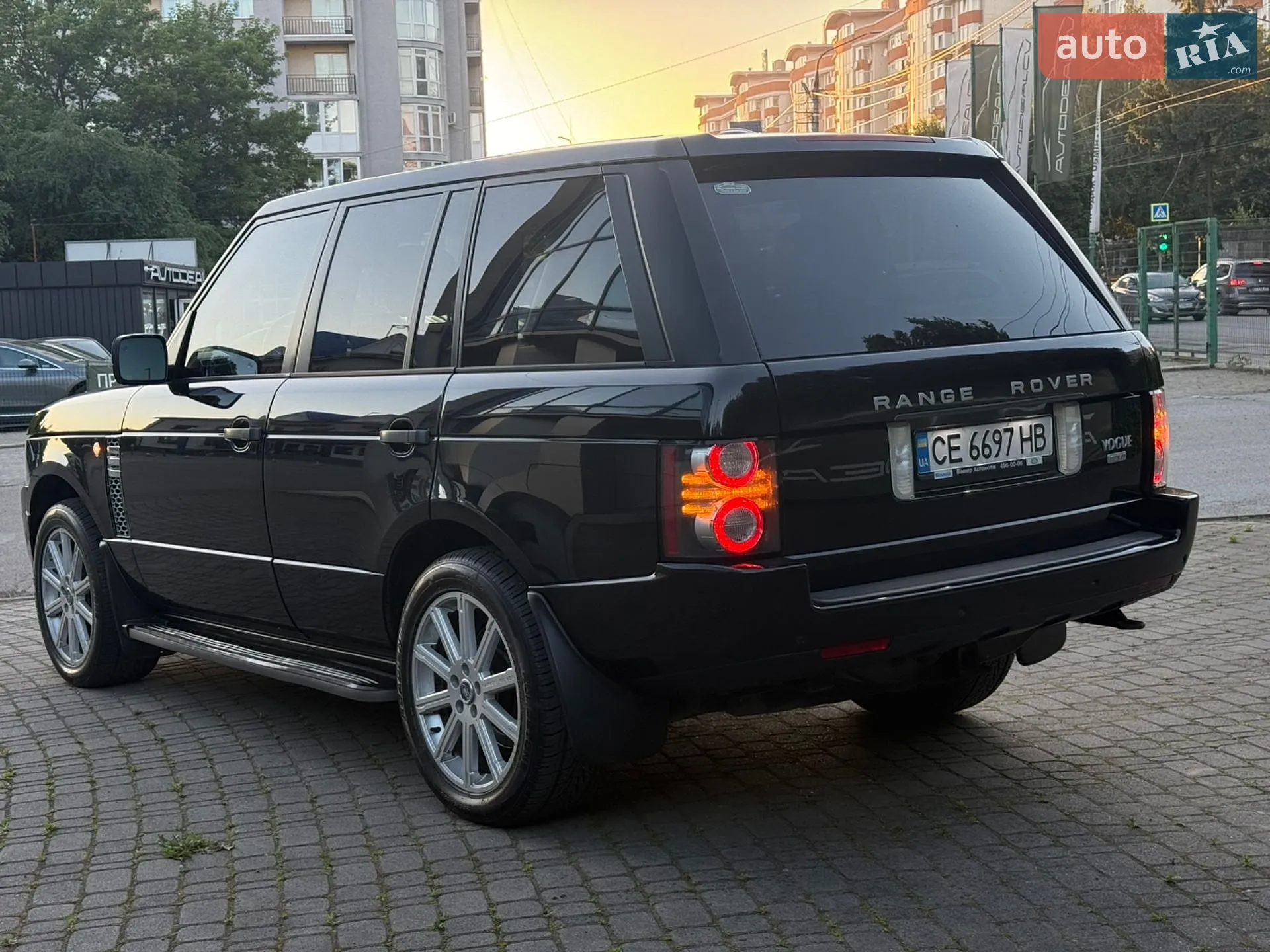 2010 Land Rover Range Rover - мініатюра 6