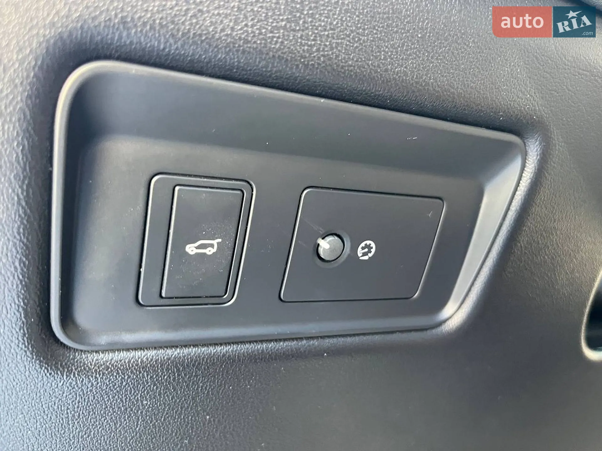2019 Land Rover Range Rover - мініатюра 35