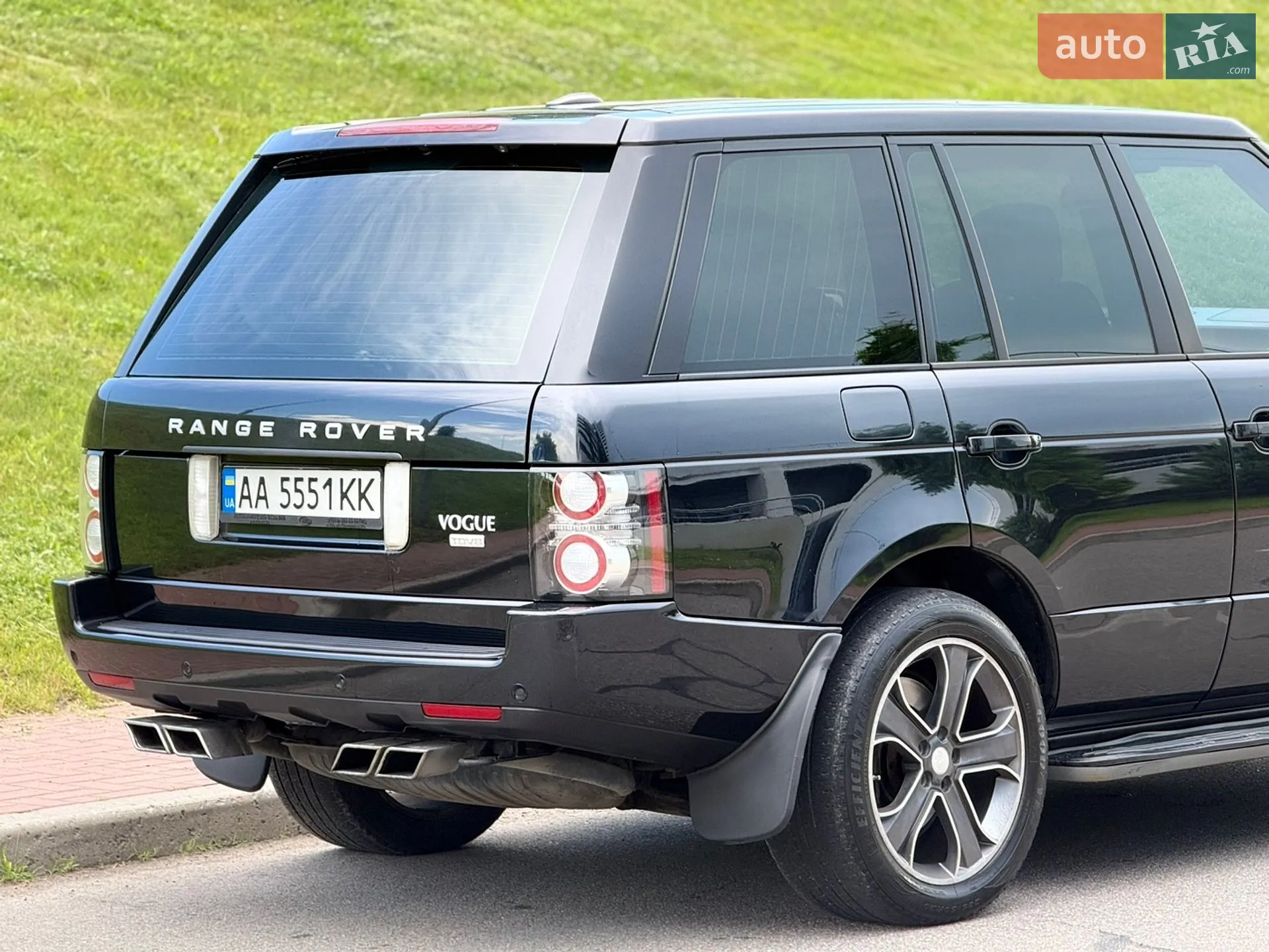 2011 Land Rover Range Rover - мініатюра 21