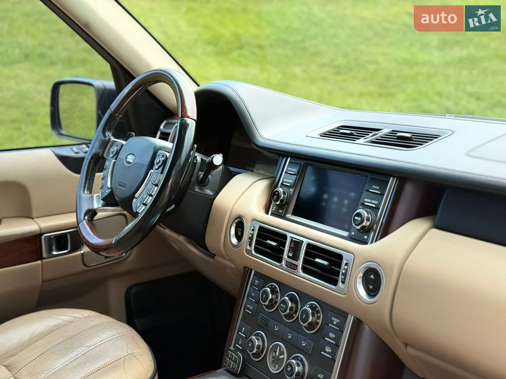 2011 Land Rover Range Rover - мініатюра 27
