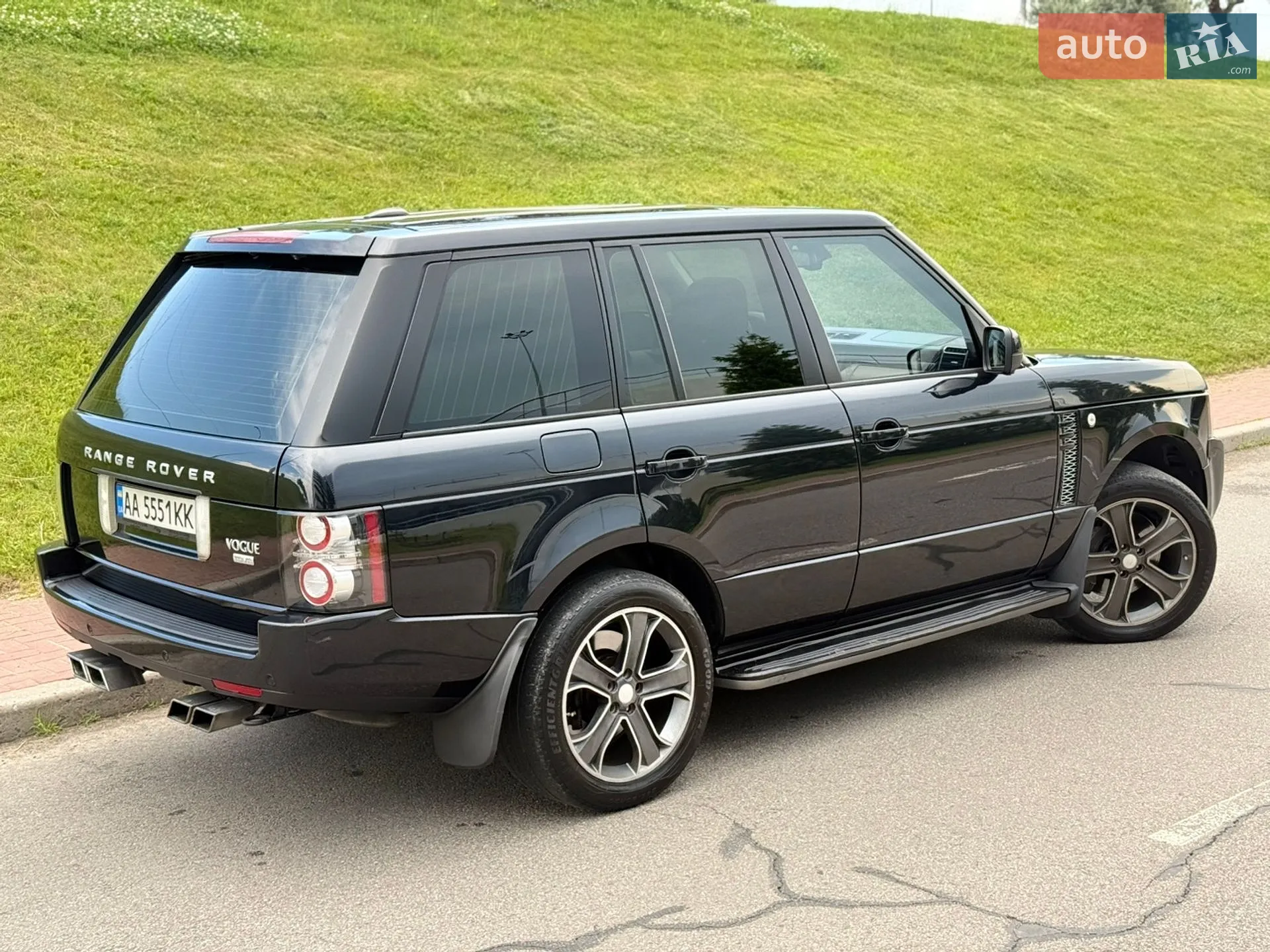 2011 Land Rover Range Rover - мініатюра 28