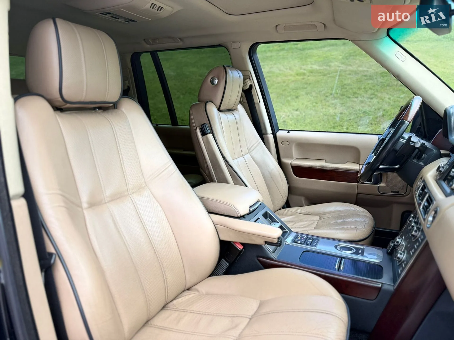 2011 Land Rover Range Rover - мініатюра 38