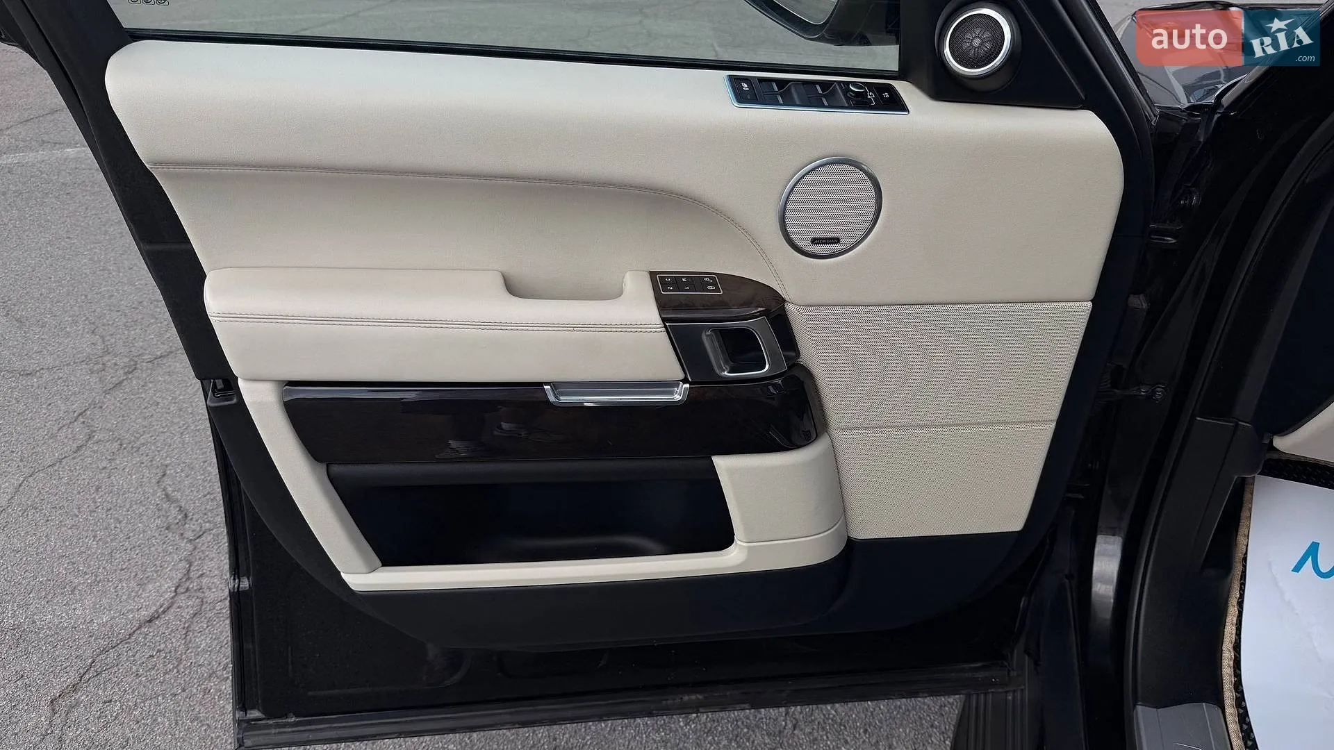 2013 Land Rover Range Rover - мініатюра 20
