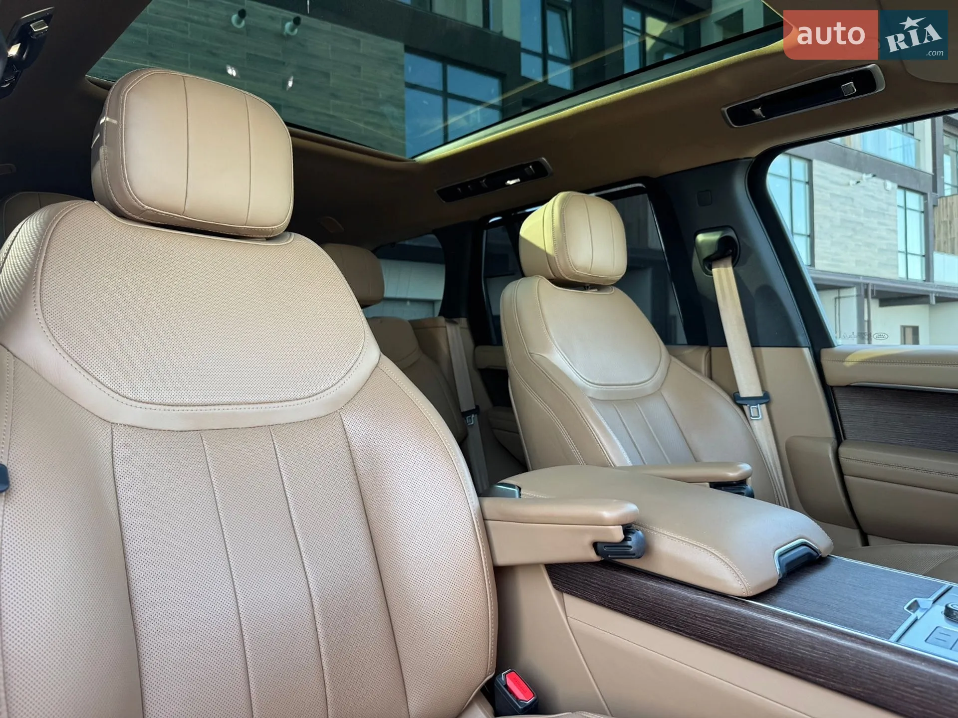 2022 Land Rover Range Rover - мініатюра 27