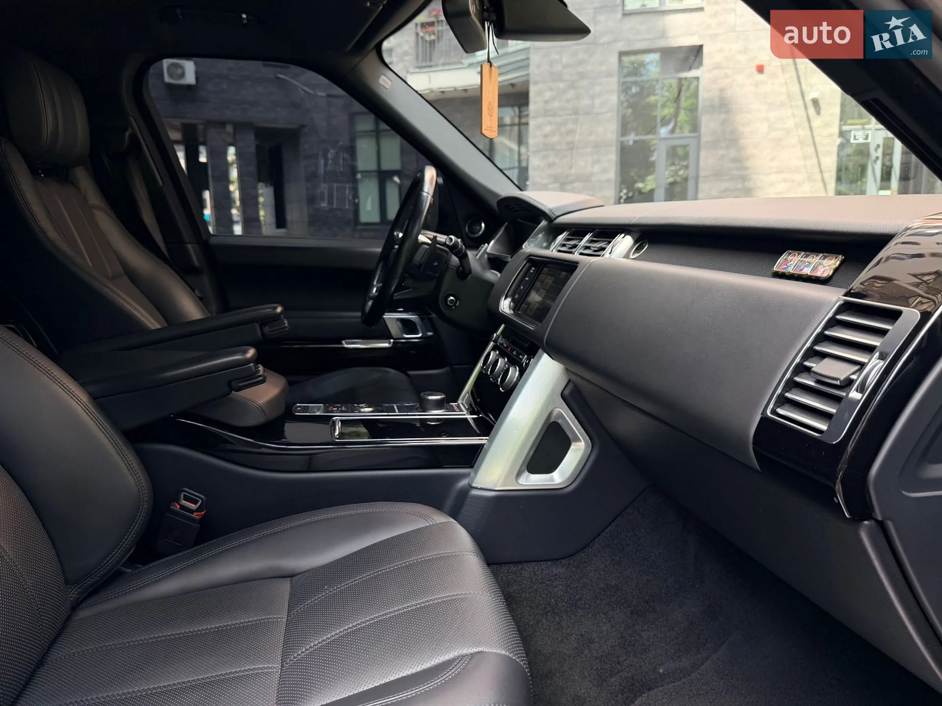 2015 Land Rover Range Rover - мініатюра 33