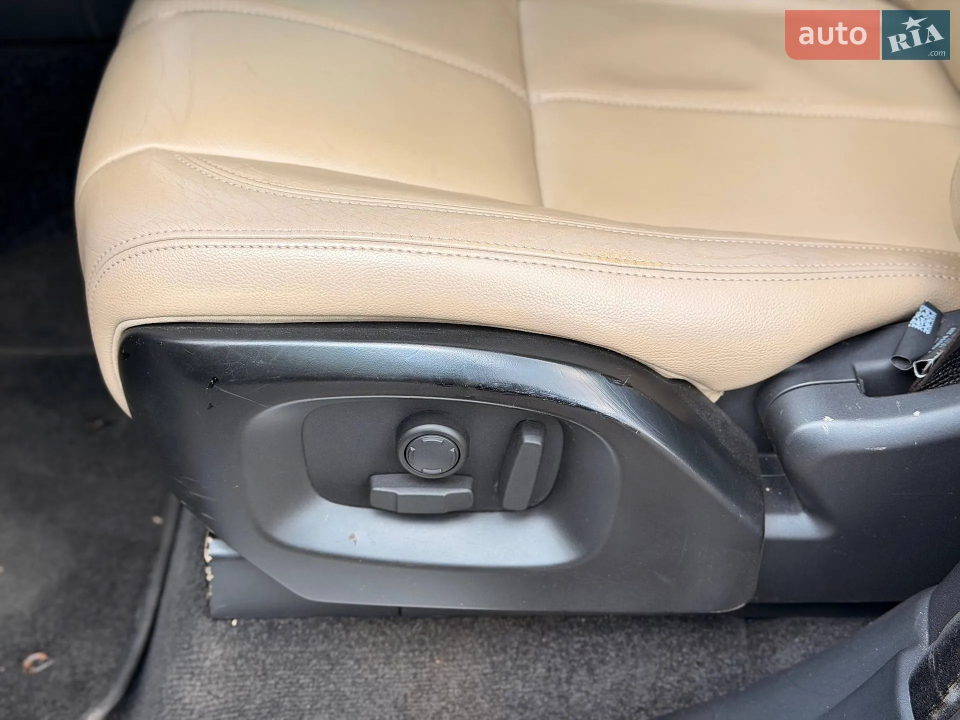 2016 Land Rover Range Rover - мініатюра 36