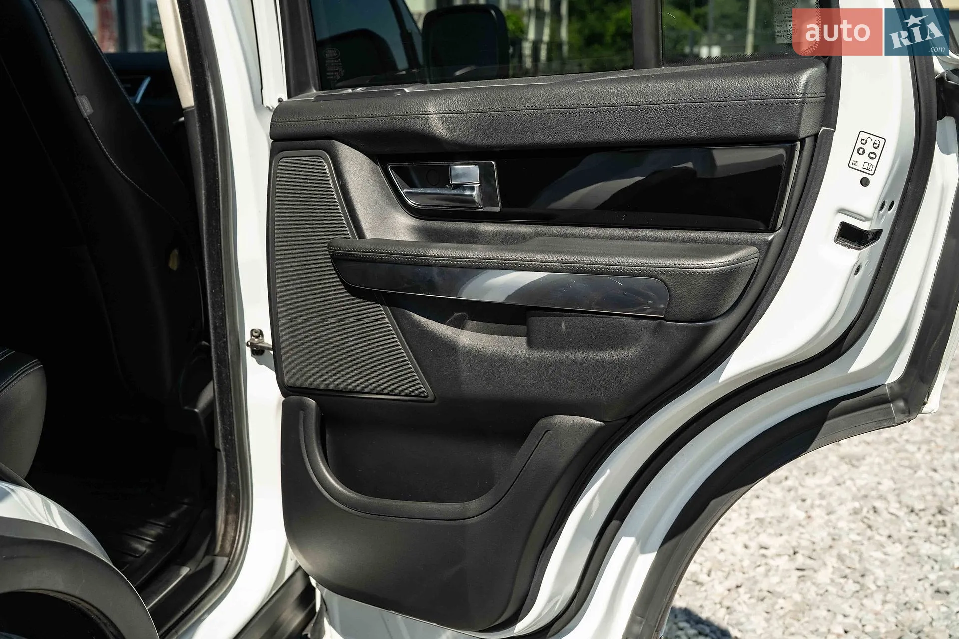 2012 Land Rover Range Rover - мініатюра 46
