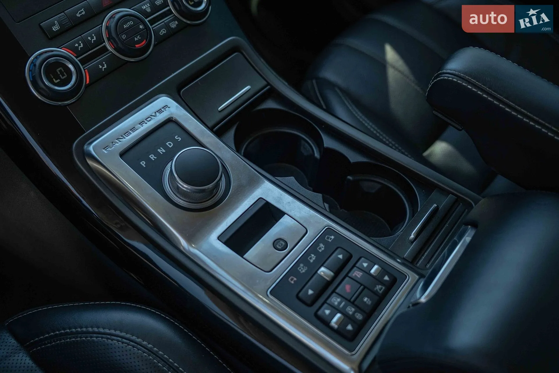 2012 Land Rover Range Rover - мініатюра 35