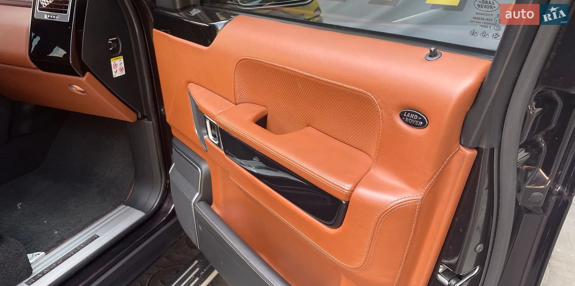 2012 Land Rover Range Rover - мініатюра 18