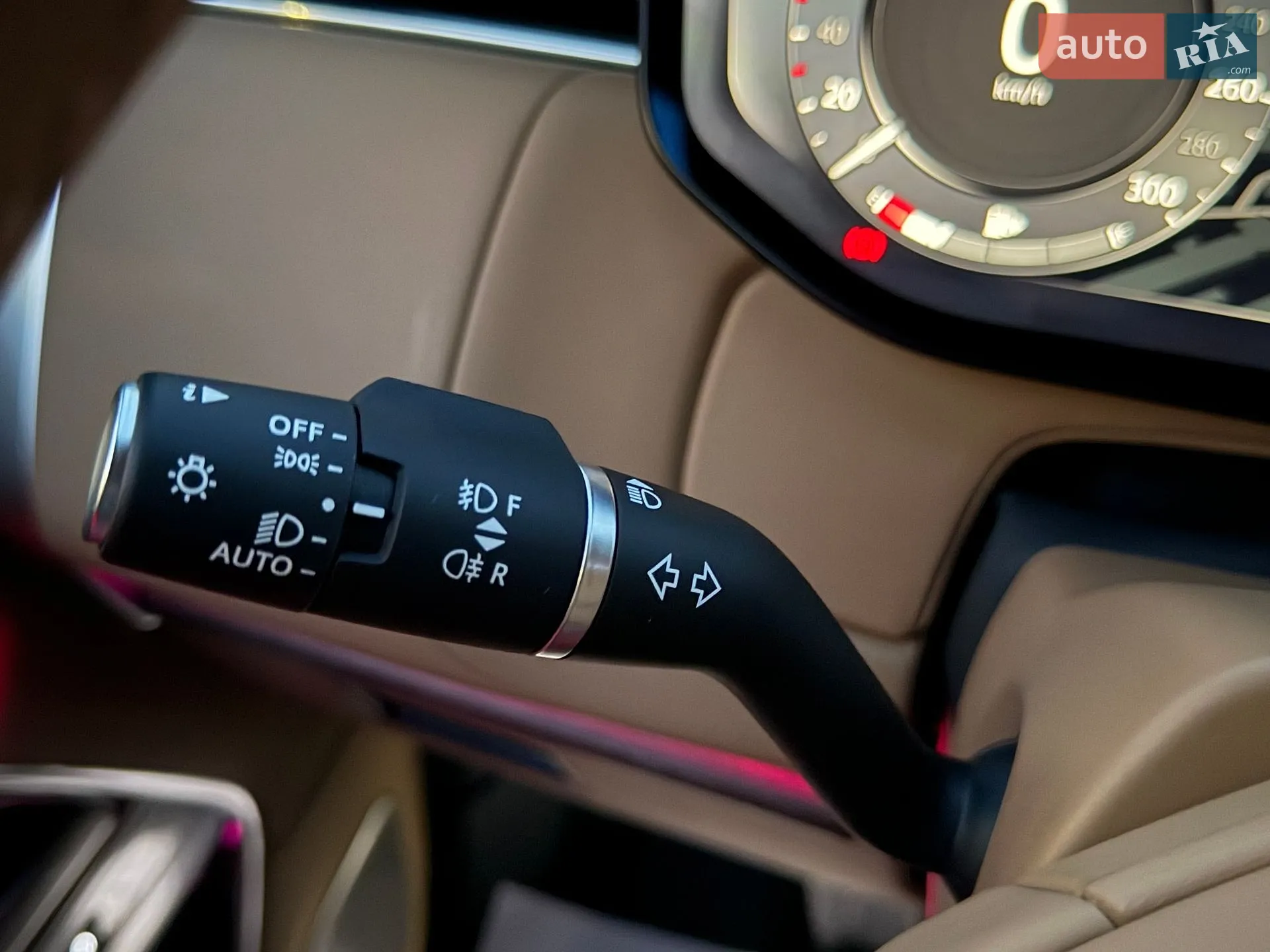 2025 Land Rover Range Rover - мініатюра 161