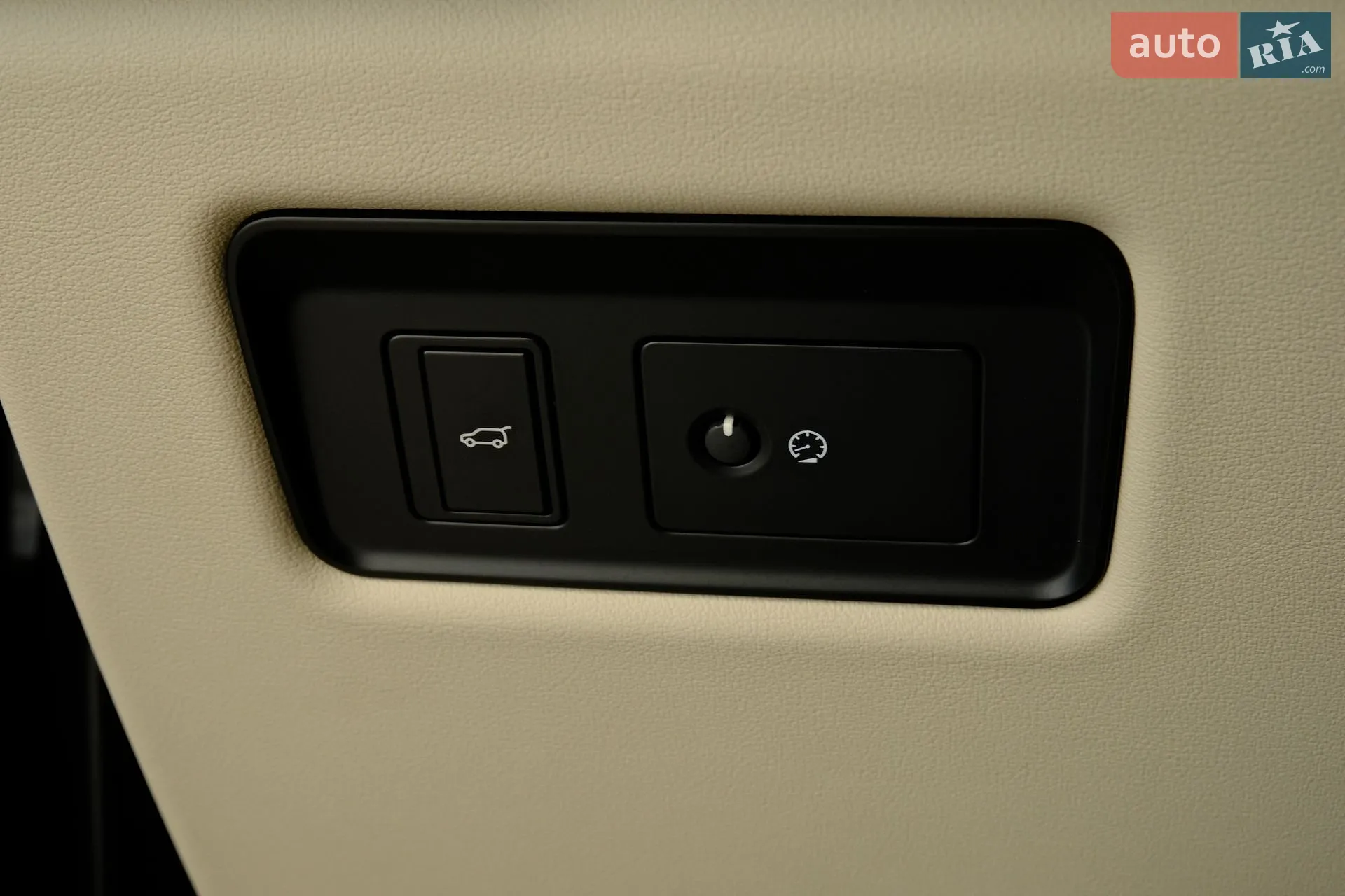 2019 Land Rover Range Rover - мініатюра 22