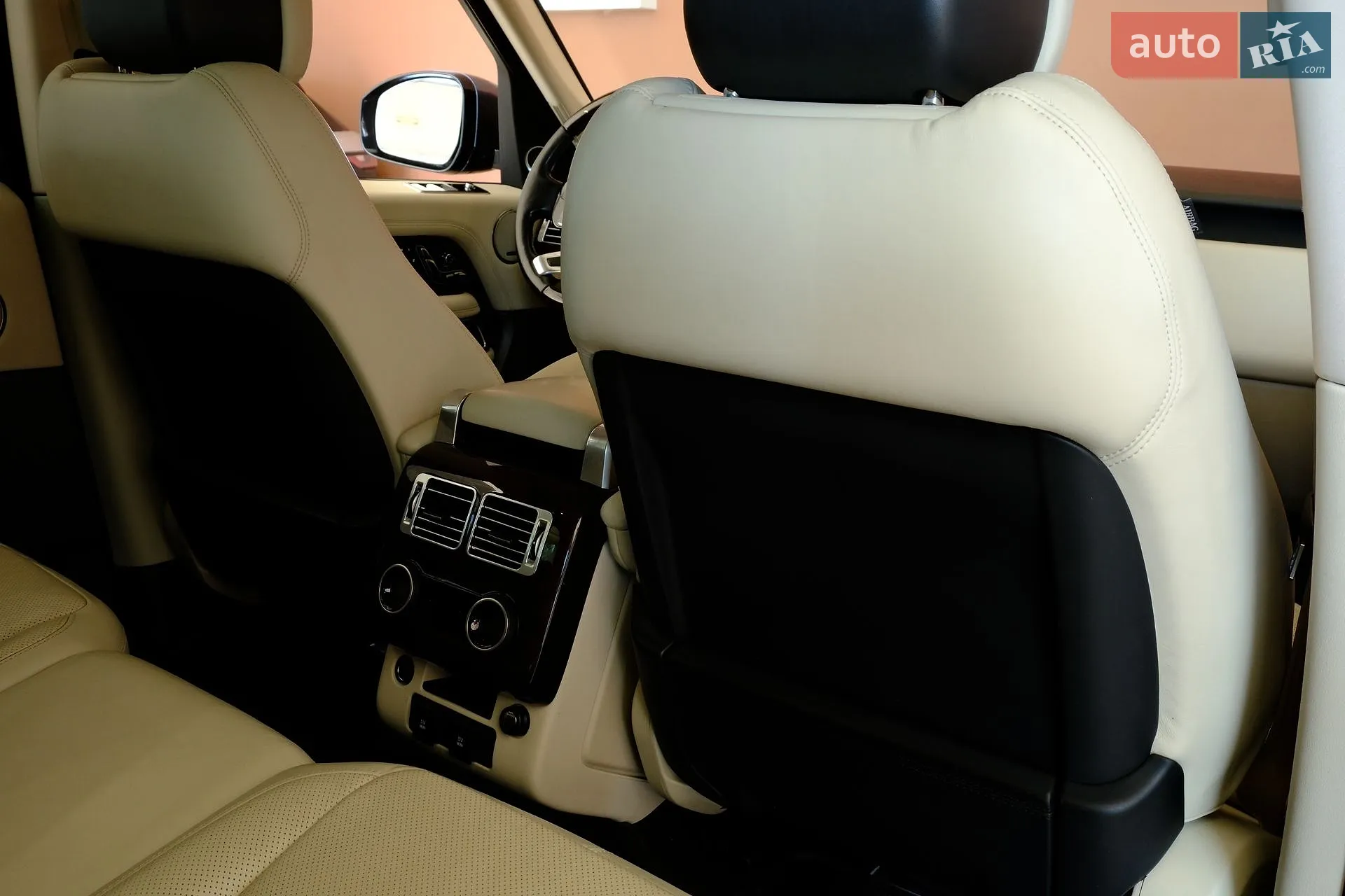 2019 Land Rover Range Rover - мініатюра 35