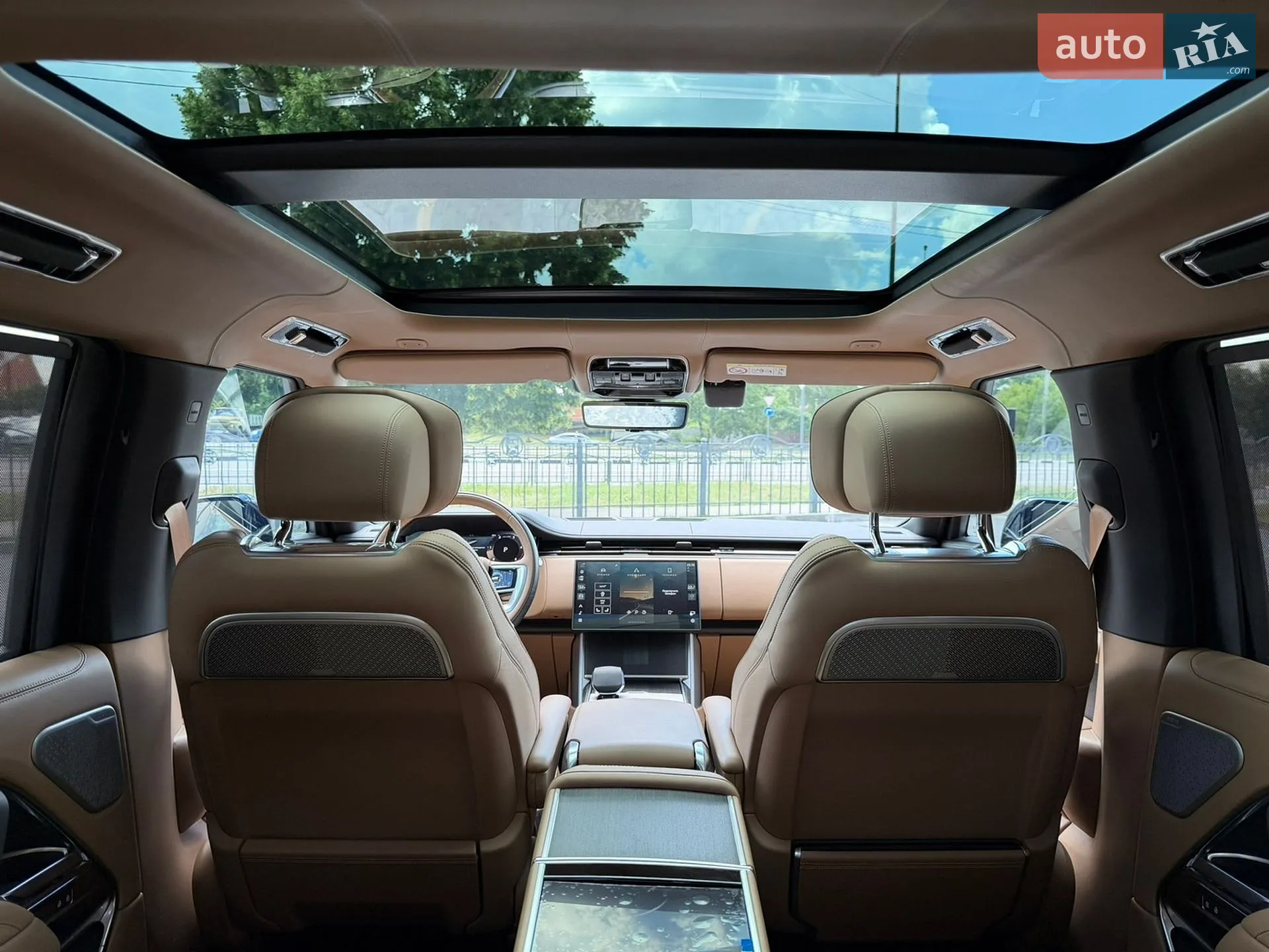 2025 Land Rover Range Rover - мініатюра 28
