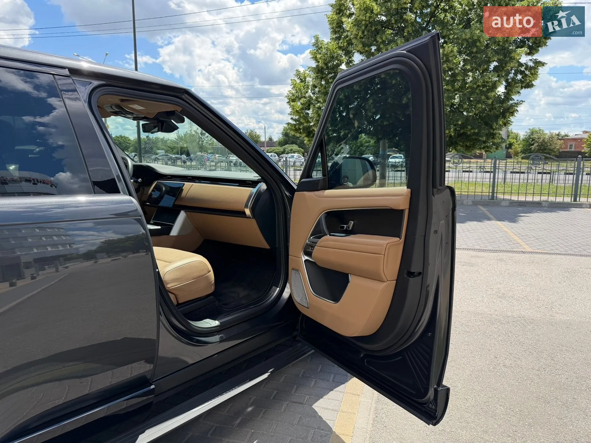 2025 Land Rover Range Rover - мініатюра 37