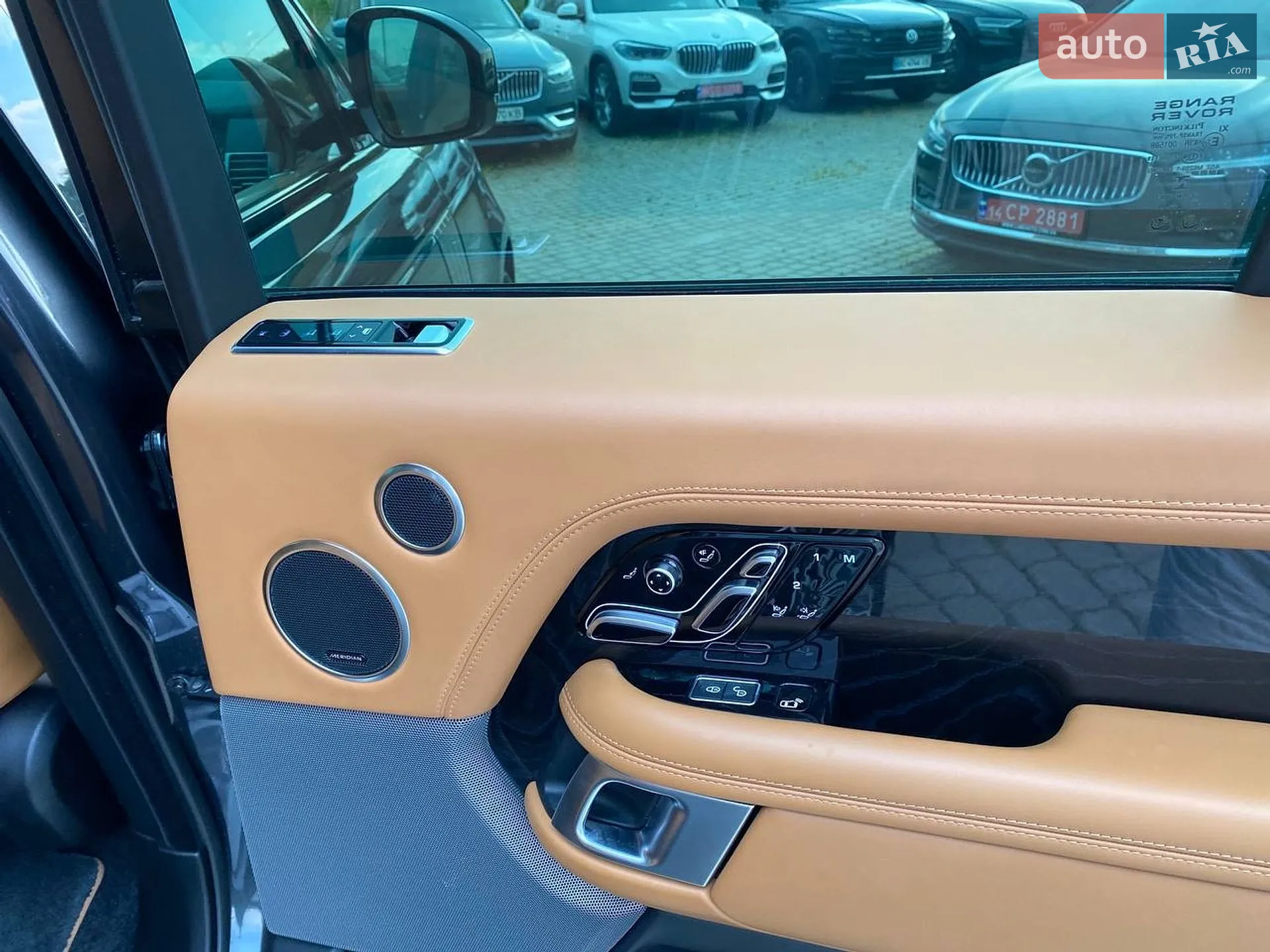 2020 Land Rover Range Rover - мініатюра 29