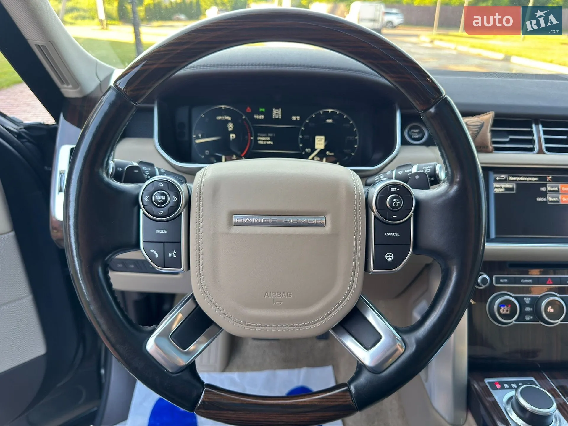 2015 Land Rover Range Rover - мініатюра 47