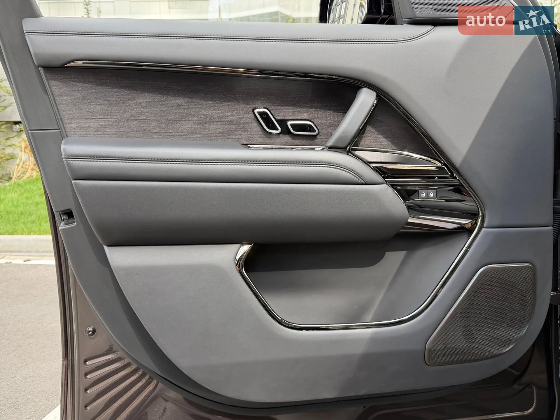 2023 Land Rover Range Rover - мініатюра 58
