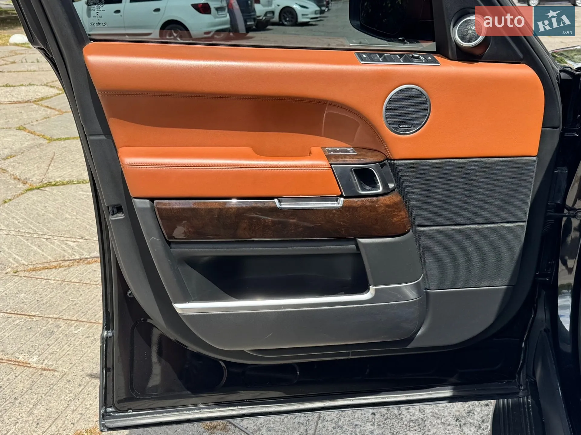 2016 Land Rover Range Rover - мініатюра 14