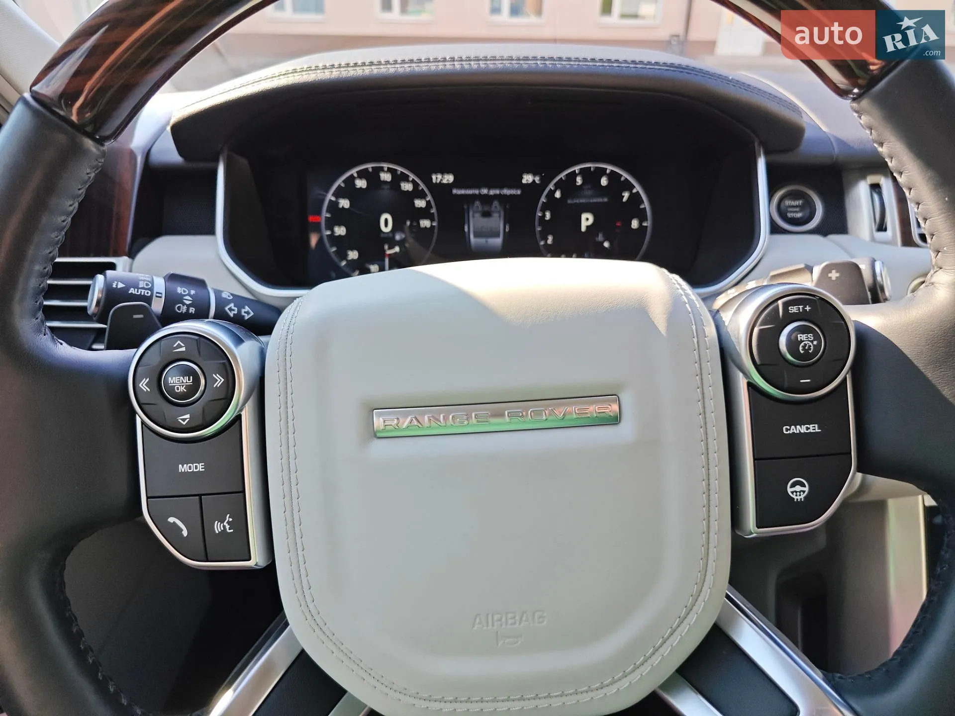 2017 Land Rover Range Rover - мініатюра 29
