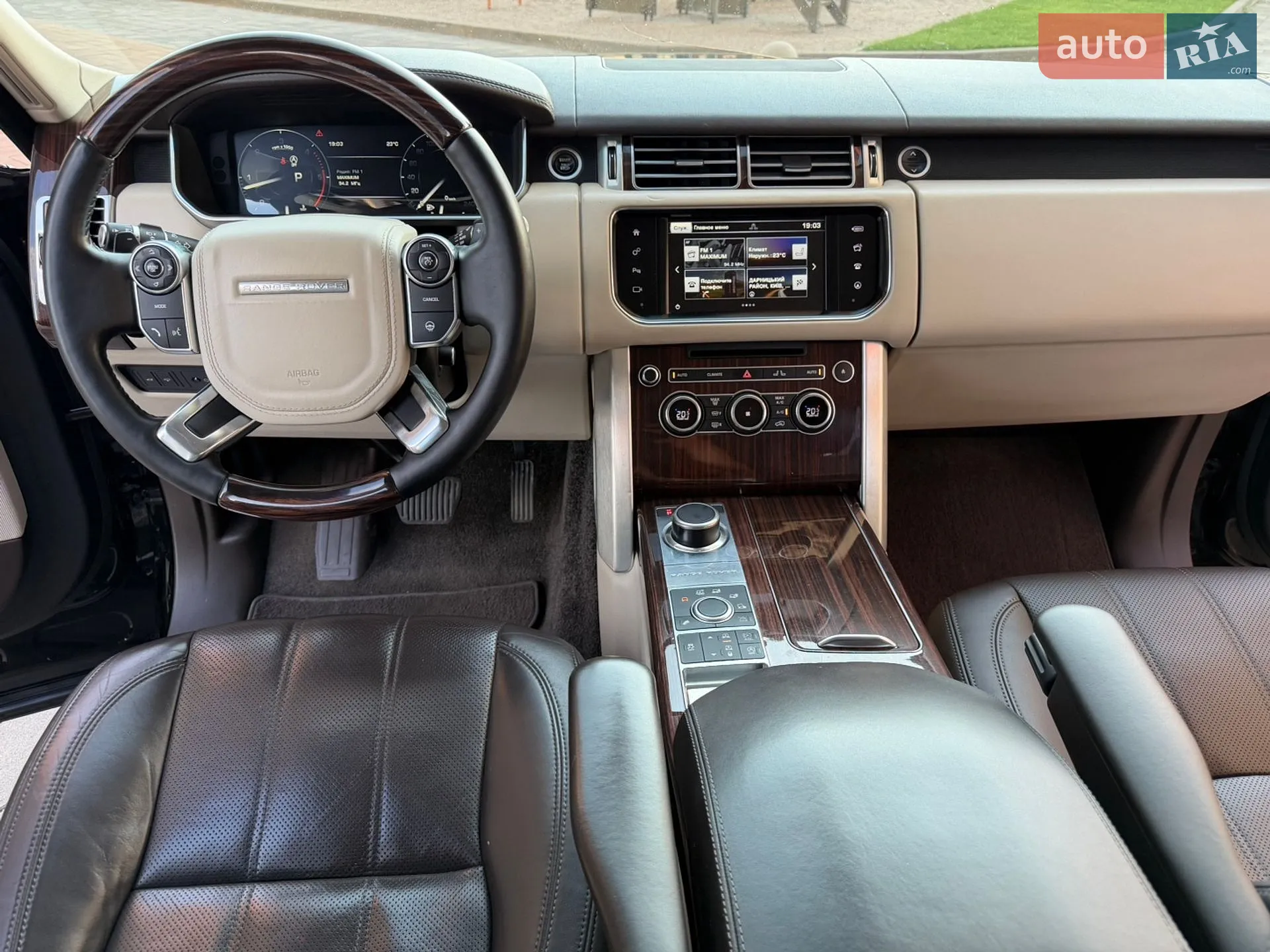 2016 Land Rover Range Rover - мініатюра 39