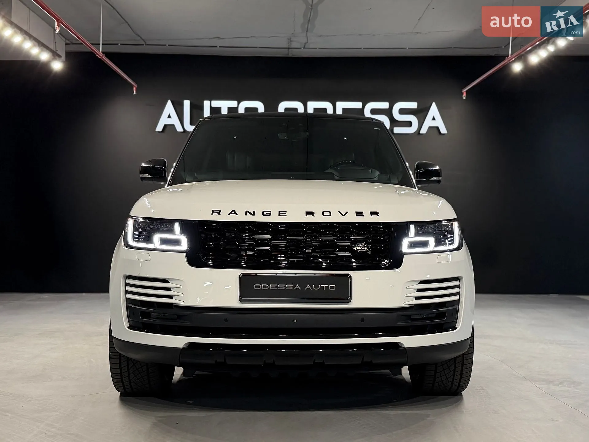 2018 Land Rover Range Rover - мініатюра 2