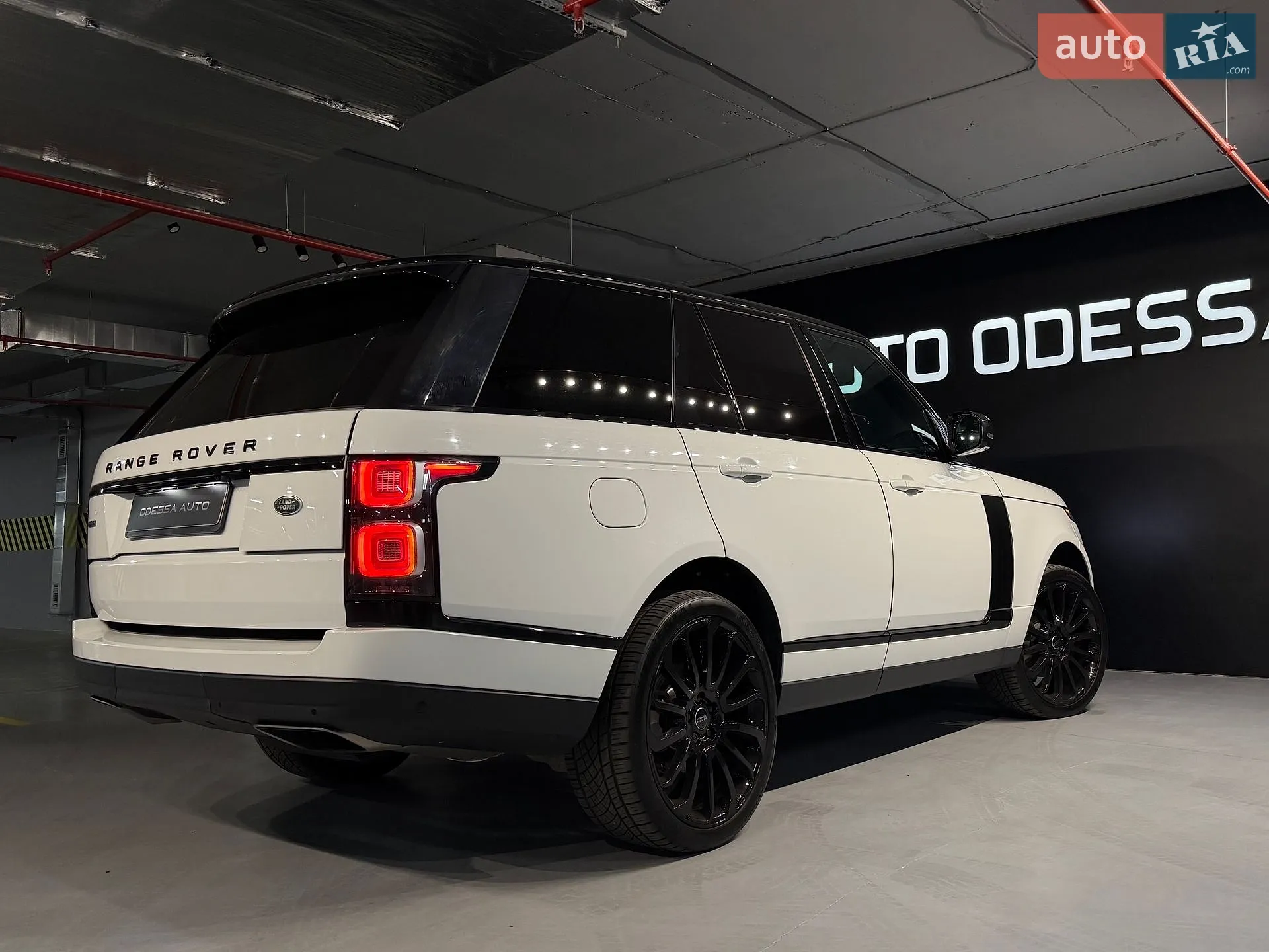 2018 Land Rover Range Rover - мініатюра 12