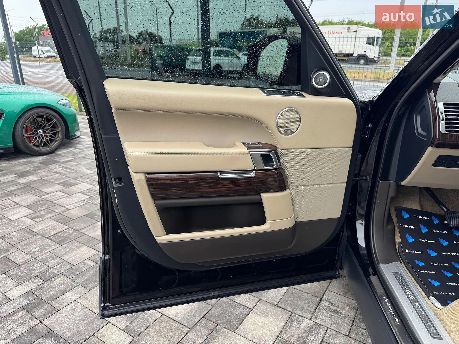 2015 Land Rover Range Rover - мініатюра 14