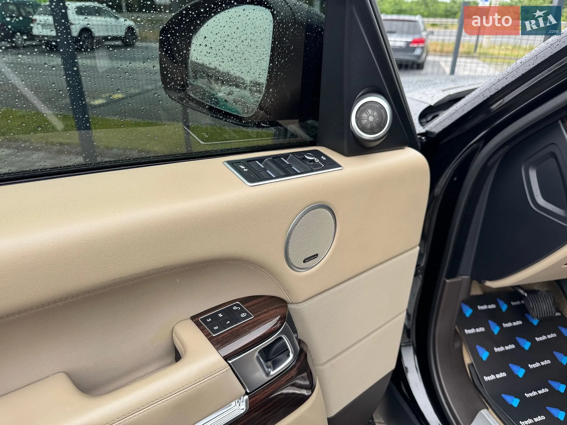 2015 Land Rover Range Rover - мініатюра 15