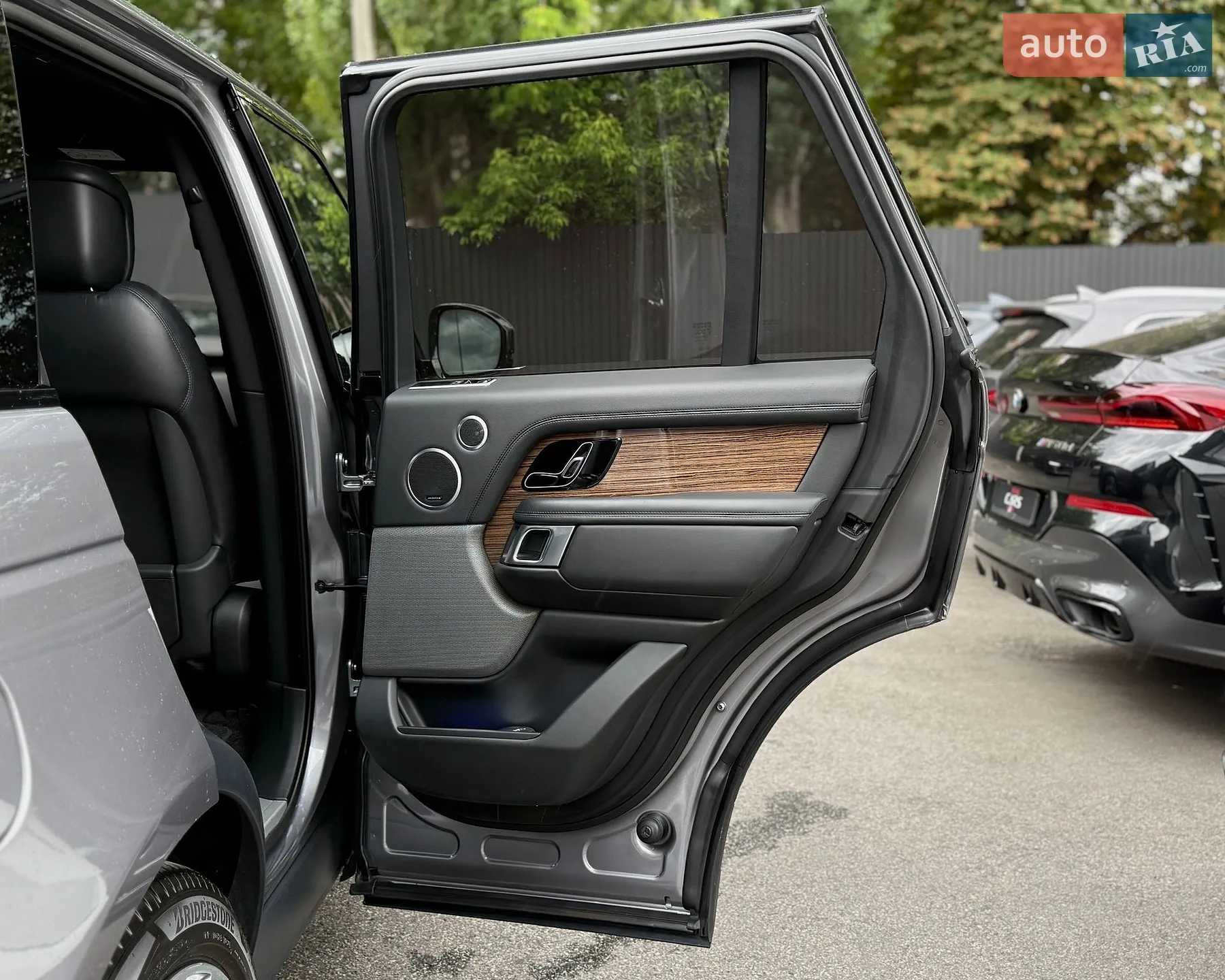 2019 Land Rover Range Rover - мініатюра 17