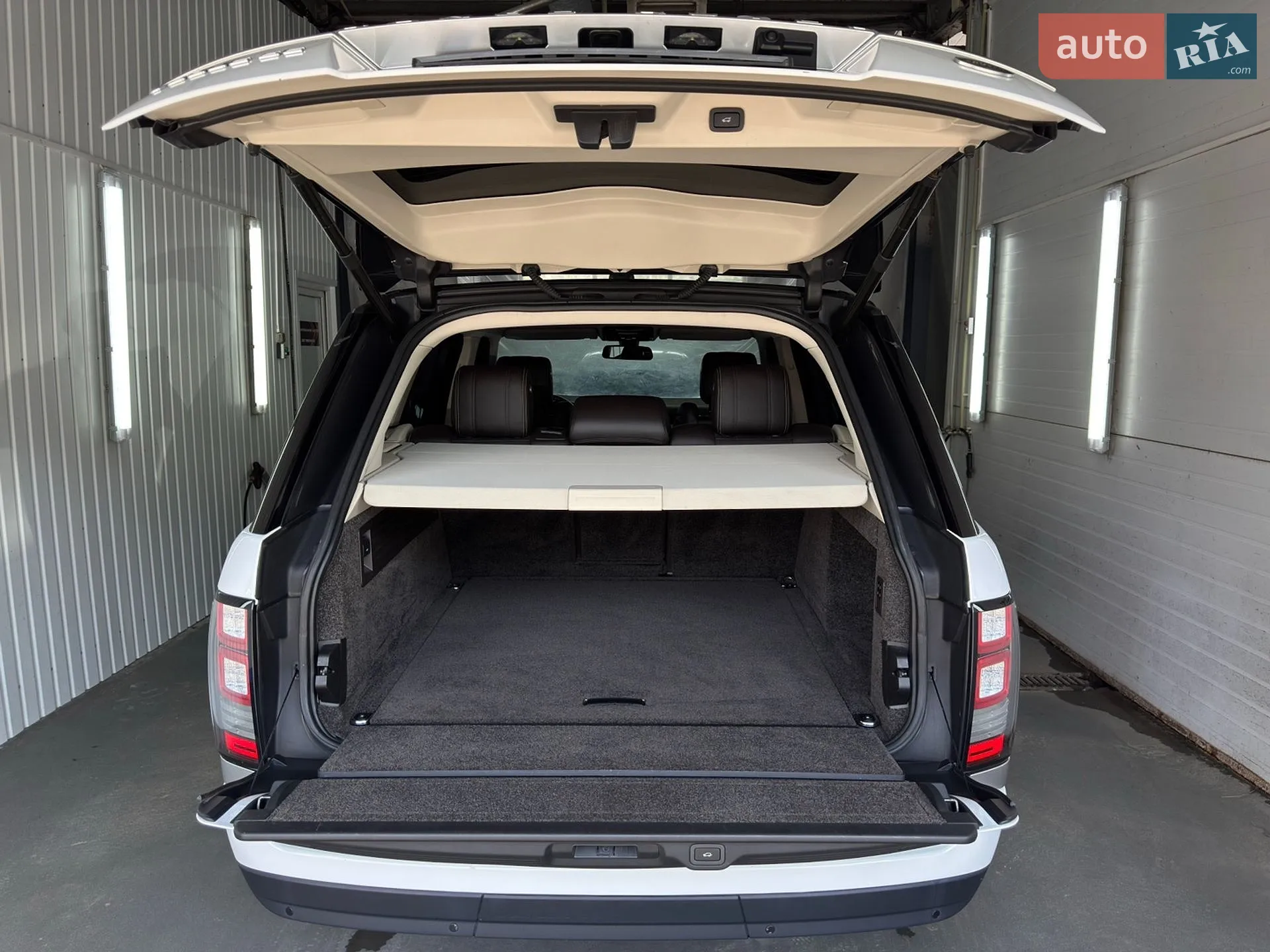 2014 Land Rover Range Rover - мініатюра 10