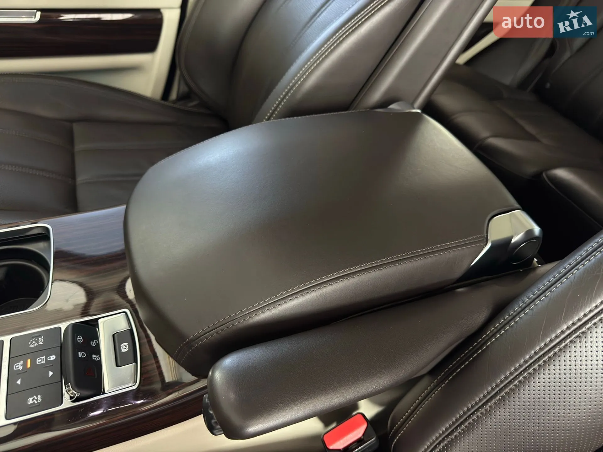 2014 Land Rover Range Rover - мініатюра 17