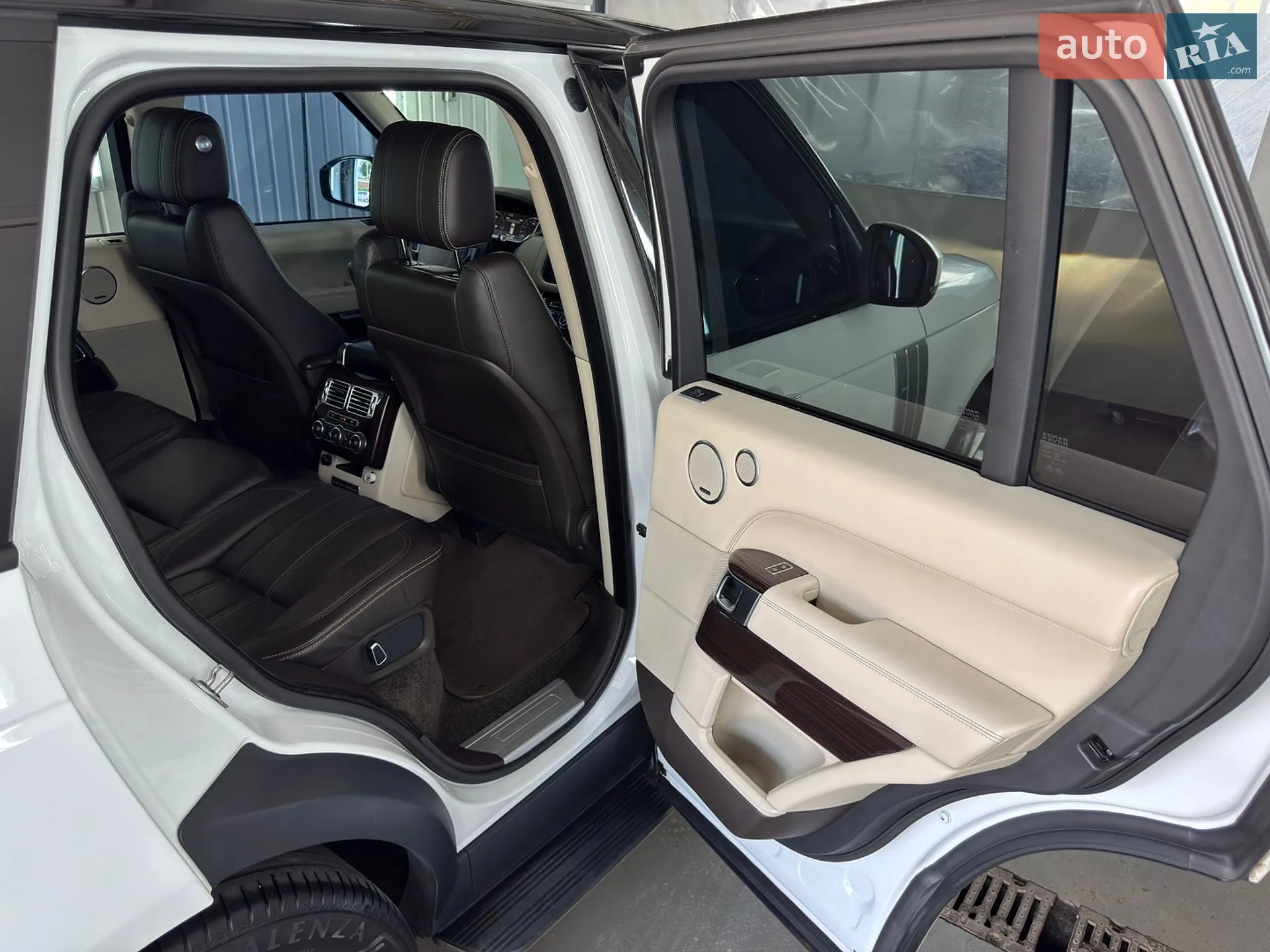 2014 Land Rover Range Rover - мініатюра 20