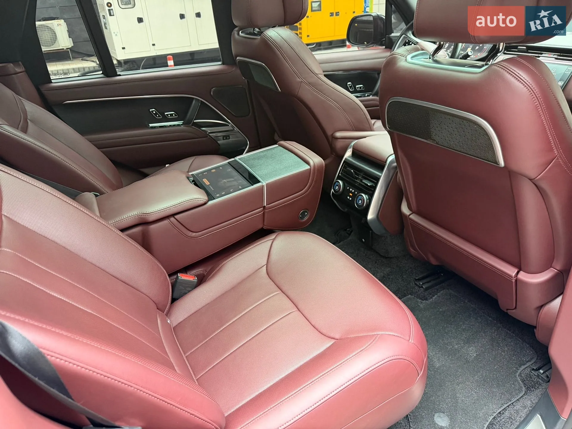2024 Land Rover Range Rover - мініатюра 47