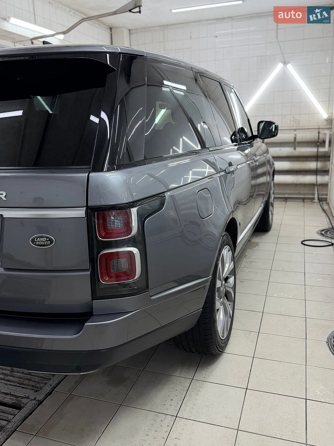 2019 Land Rover Range Rover - мініатюра 17