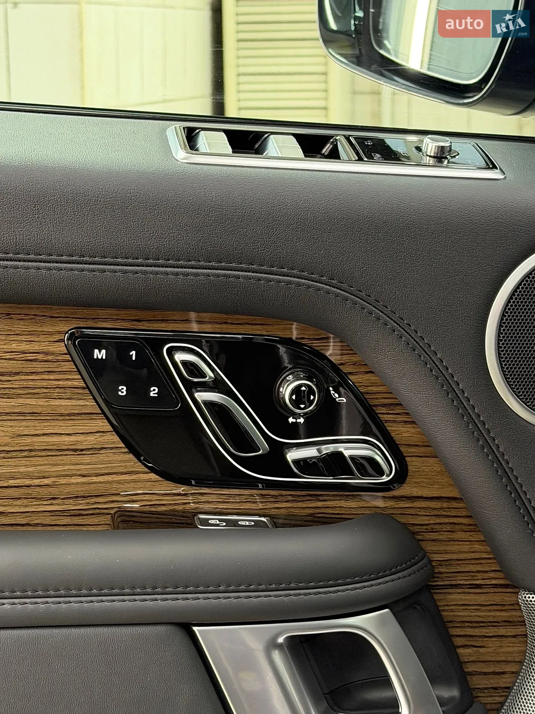 2019 Land Rover Range Rover - мініатюра 61
