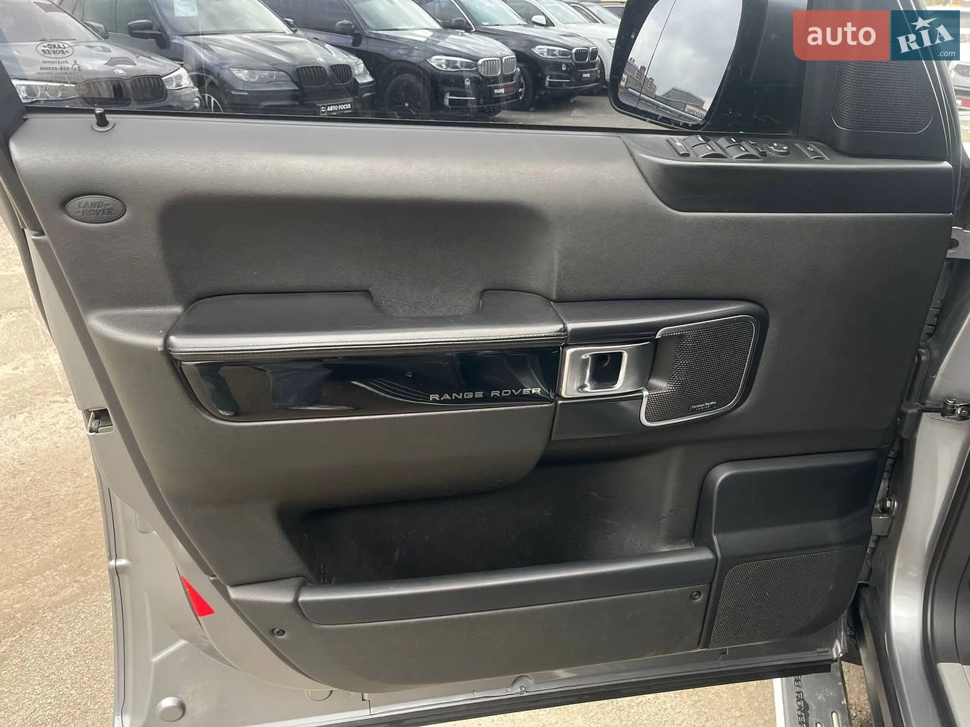 2012 Land Rover Range Rover - мініатюра 18