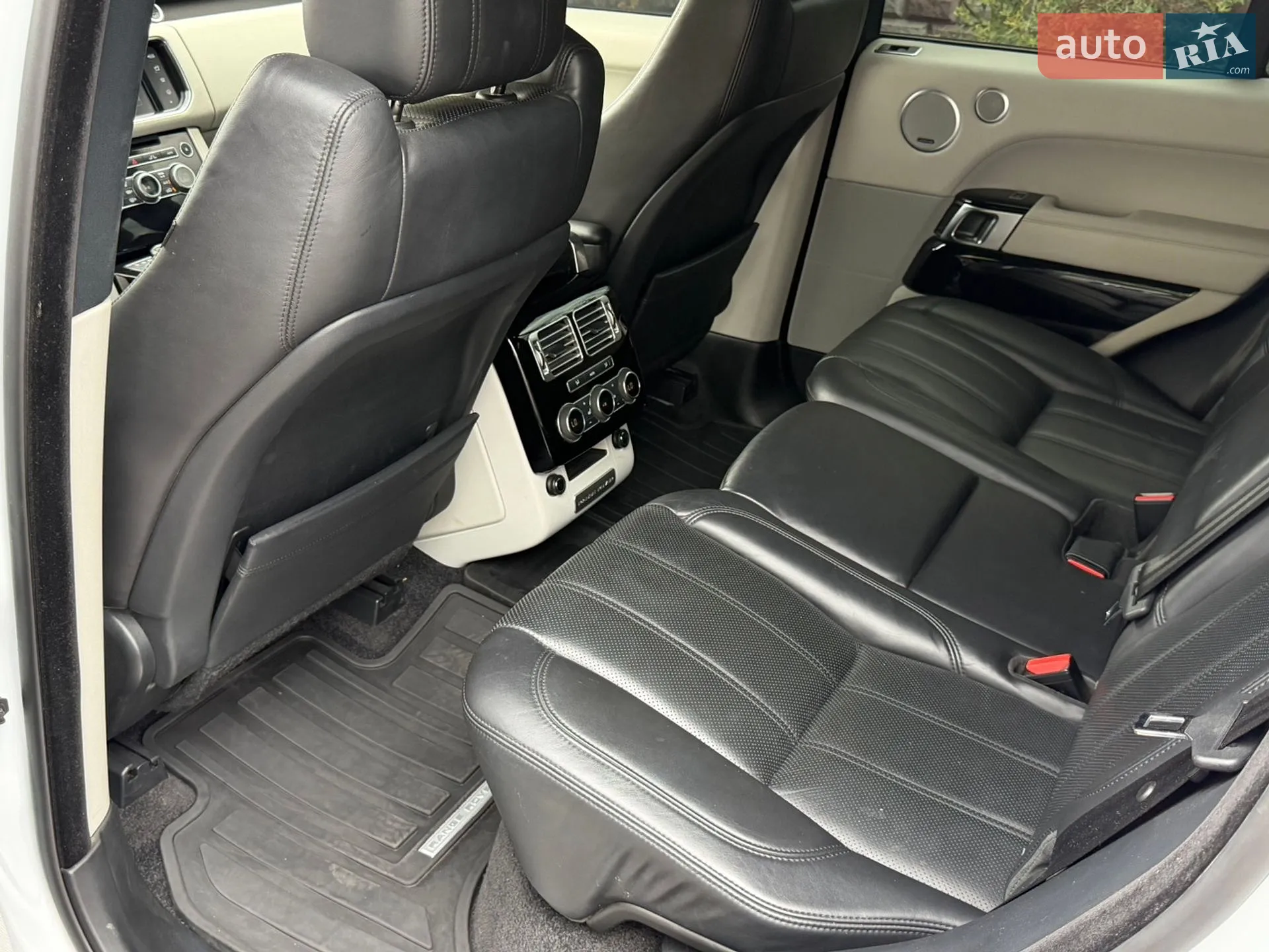 2015 Land Rover Range Rover - мініатюра 20