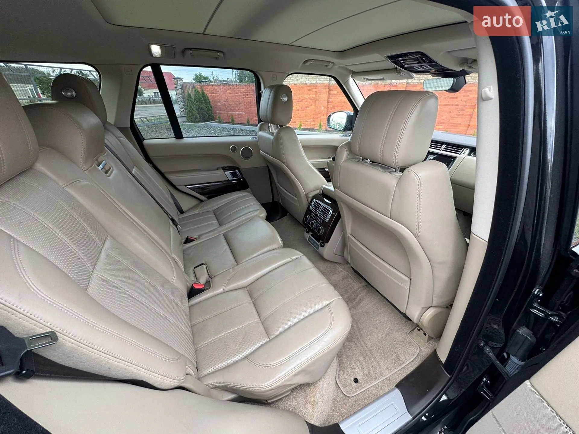 2017 Land Rover Range Rover - мініатюра 47
