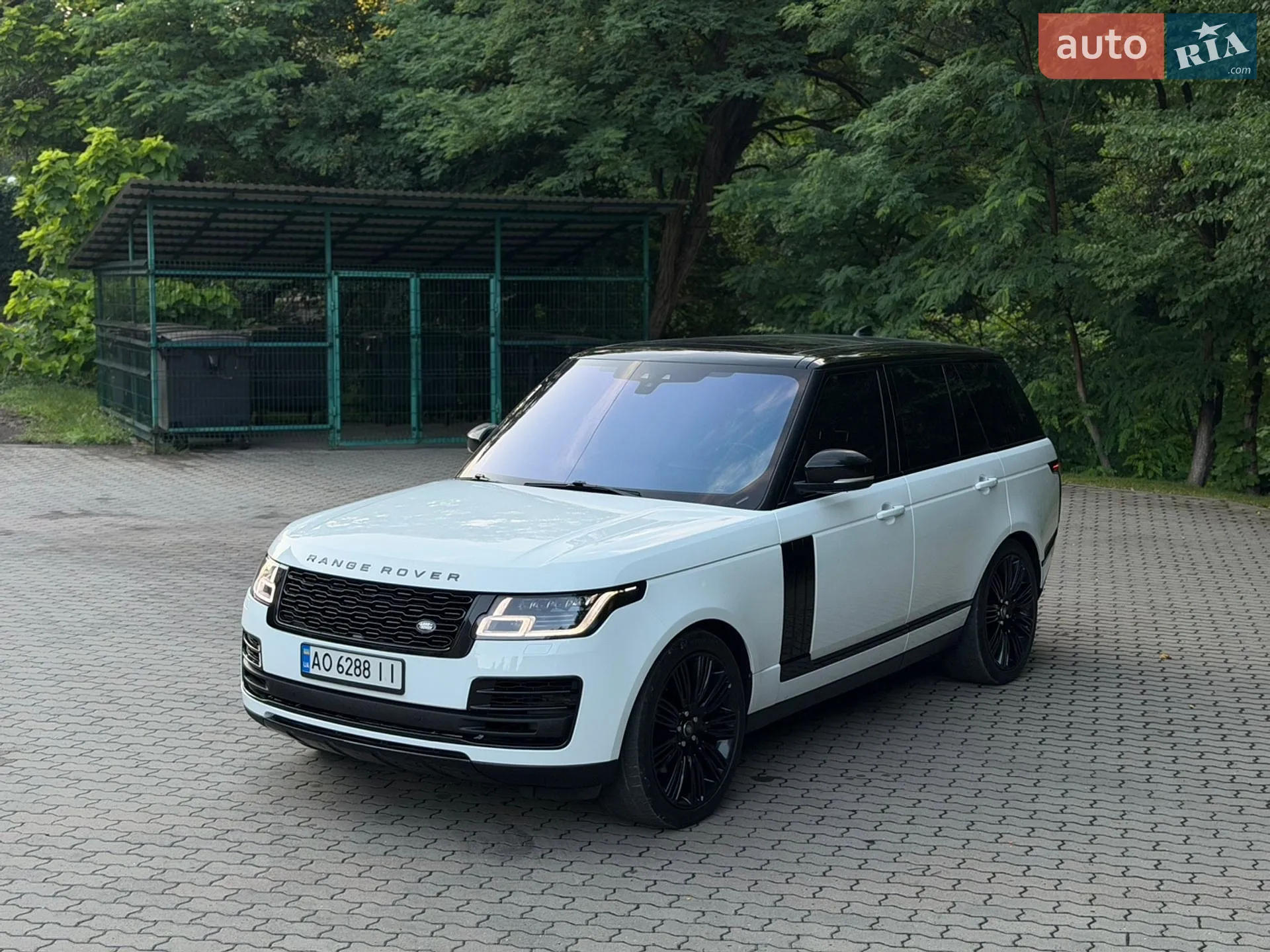 2017 Land Rover Range Rover - мініатюра 3