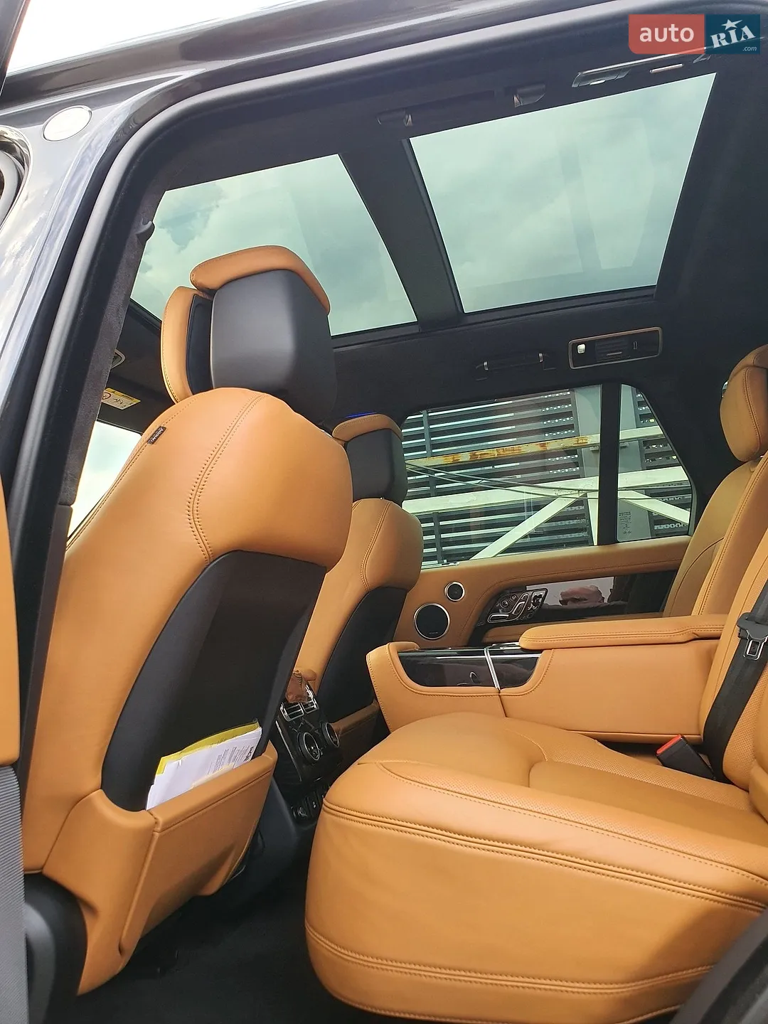 2020 Land Rover Range Rover - мініатюра 28
