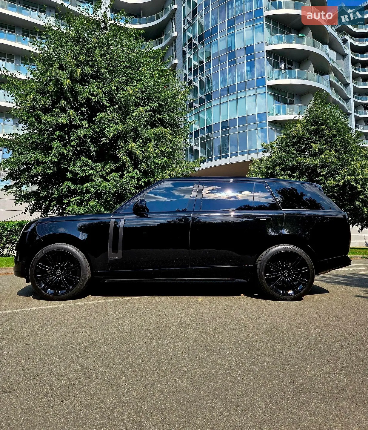 2025 Land Rover Range Rover - мініатюра 11