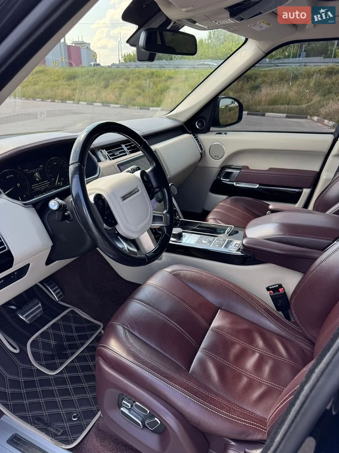 2014 Land Rover Range Rover - мініатюра 11