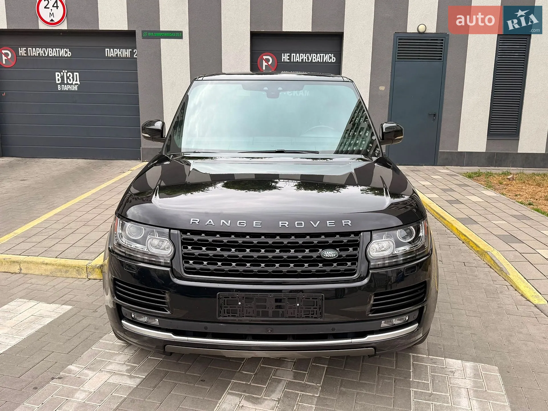 2018 Volkswagen Touareg - мініатюра 3