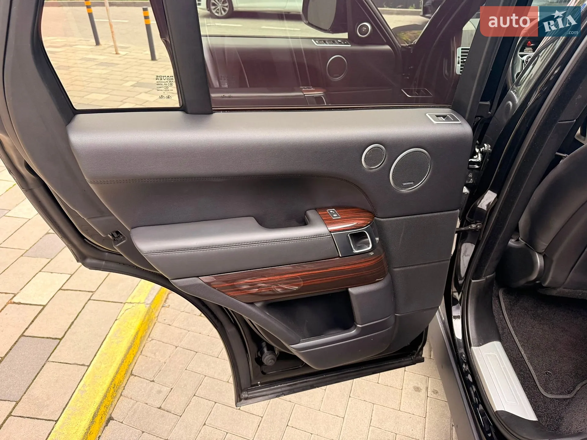 2018 Volkswagen Touareg - мініатюра 19