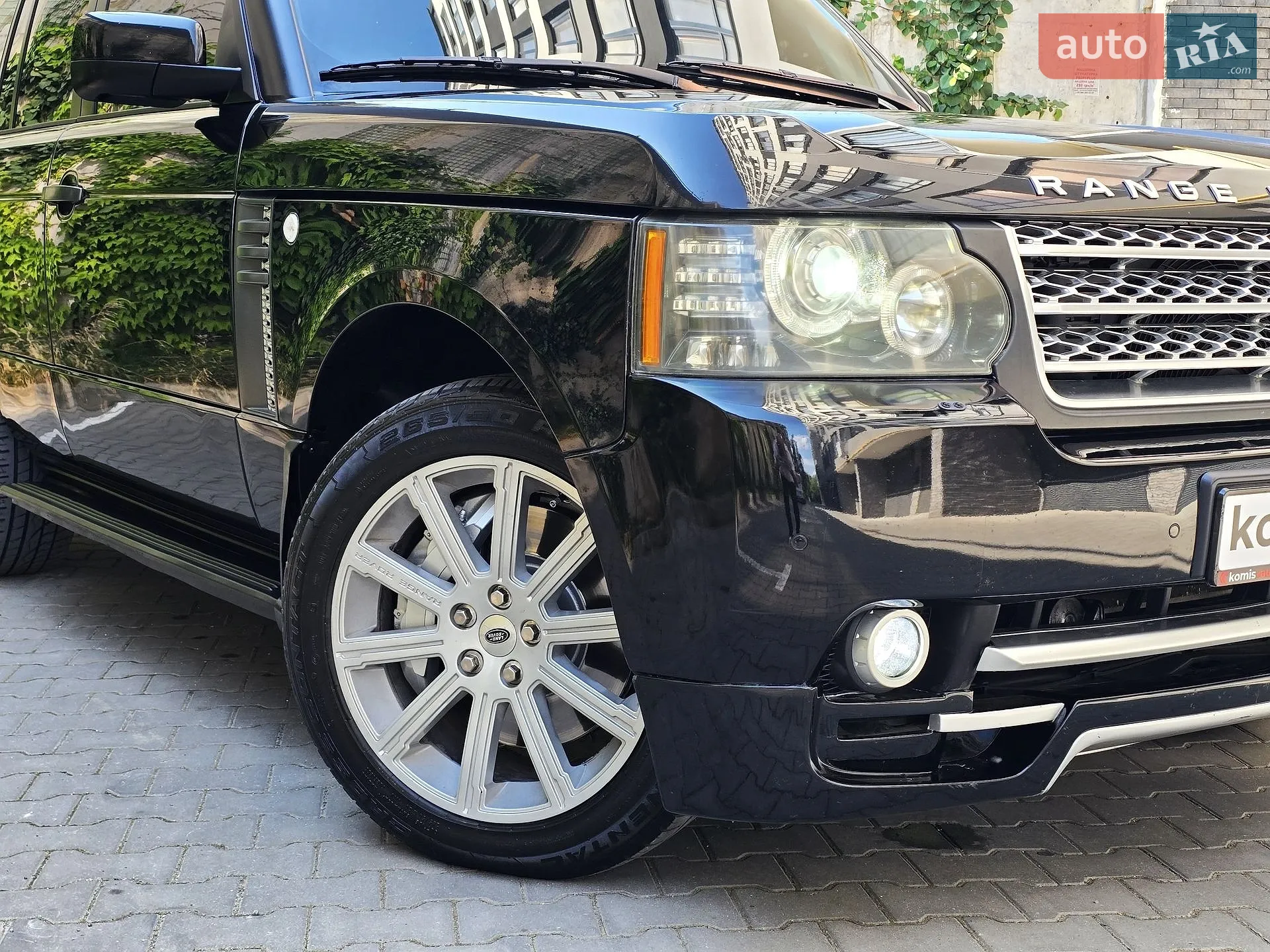 2010 Land Rover Range Rover - мініатюра 12
